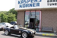 auto-shop-tour-customers-cars-custom-ford-cobra